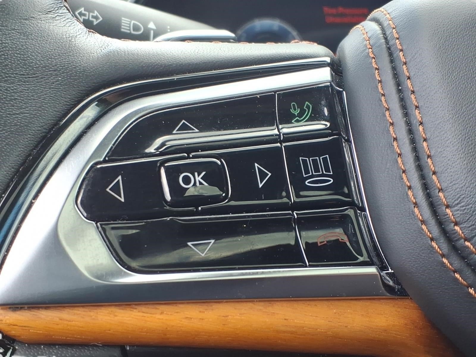 2023 Jeep Grand Cherokee Summit Reserve
