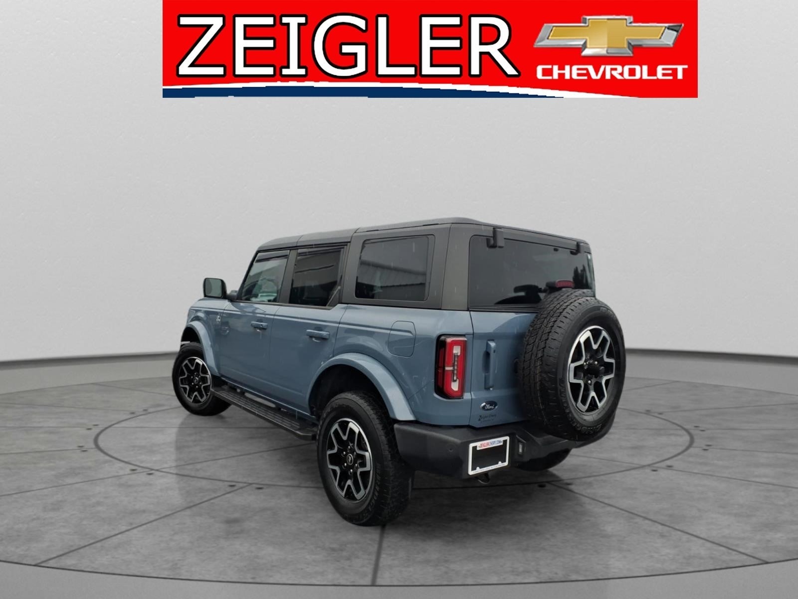 2023 Ford Bronco Base