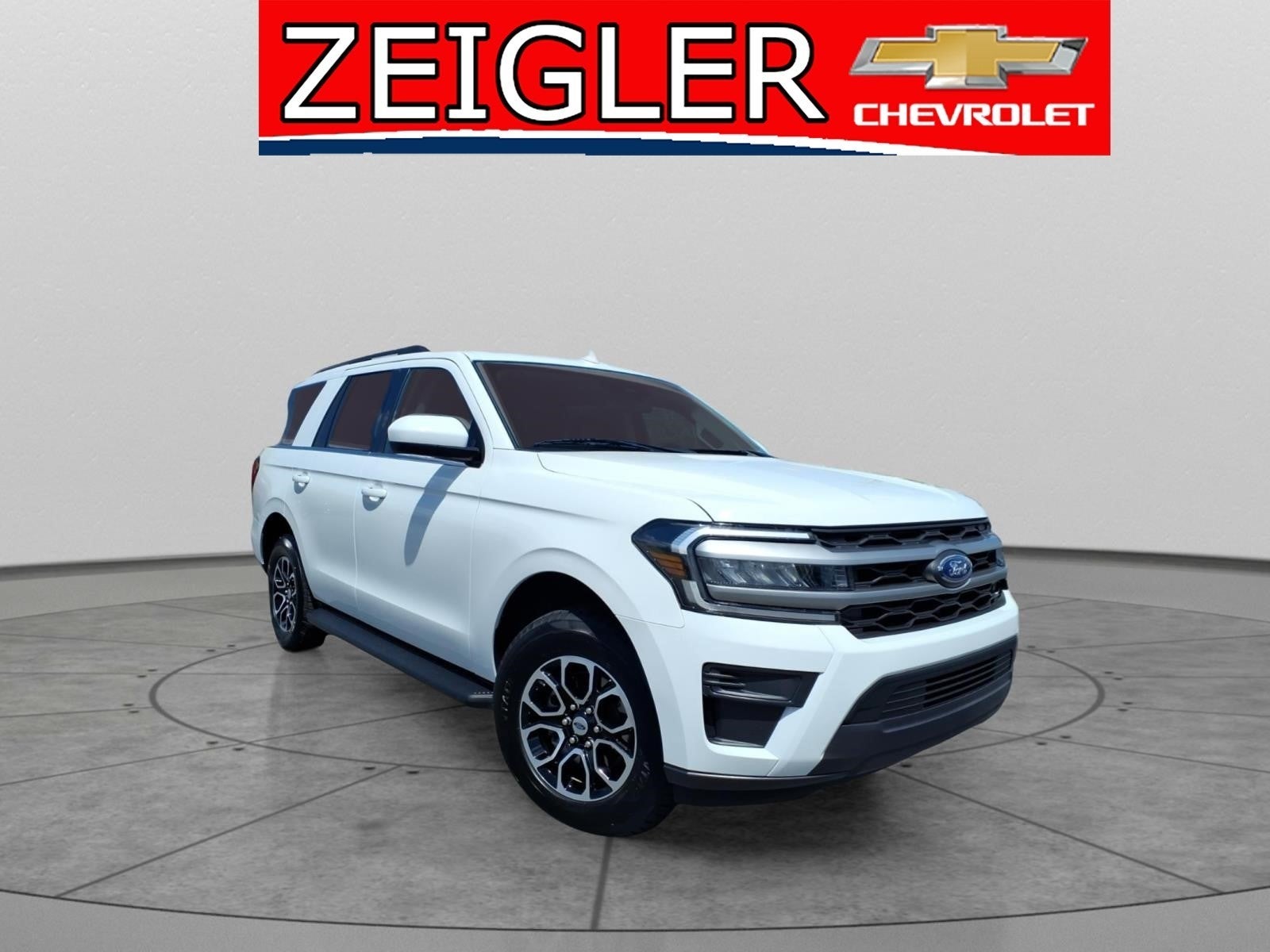 2024 Ford Expedition XLT