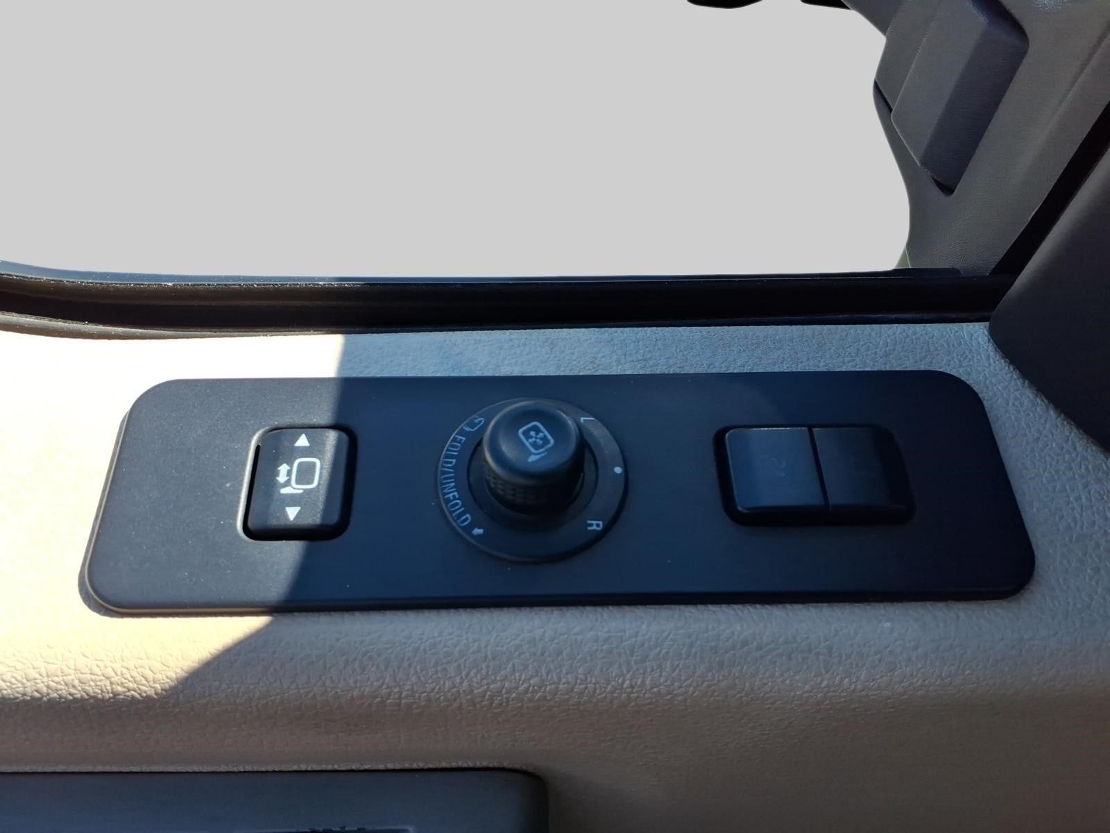 2015 Ford Super Duty F-250 SRW Lariat