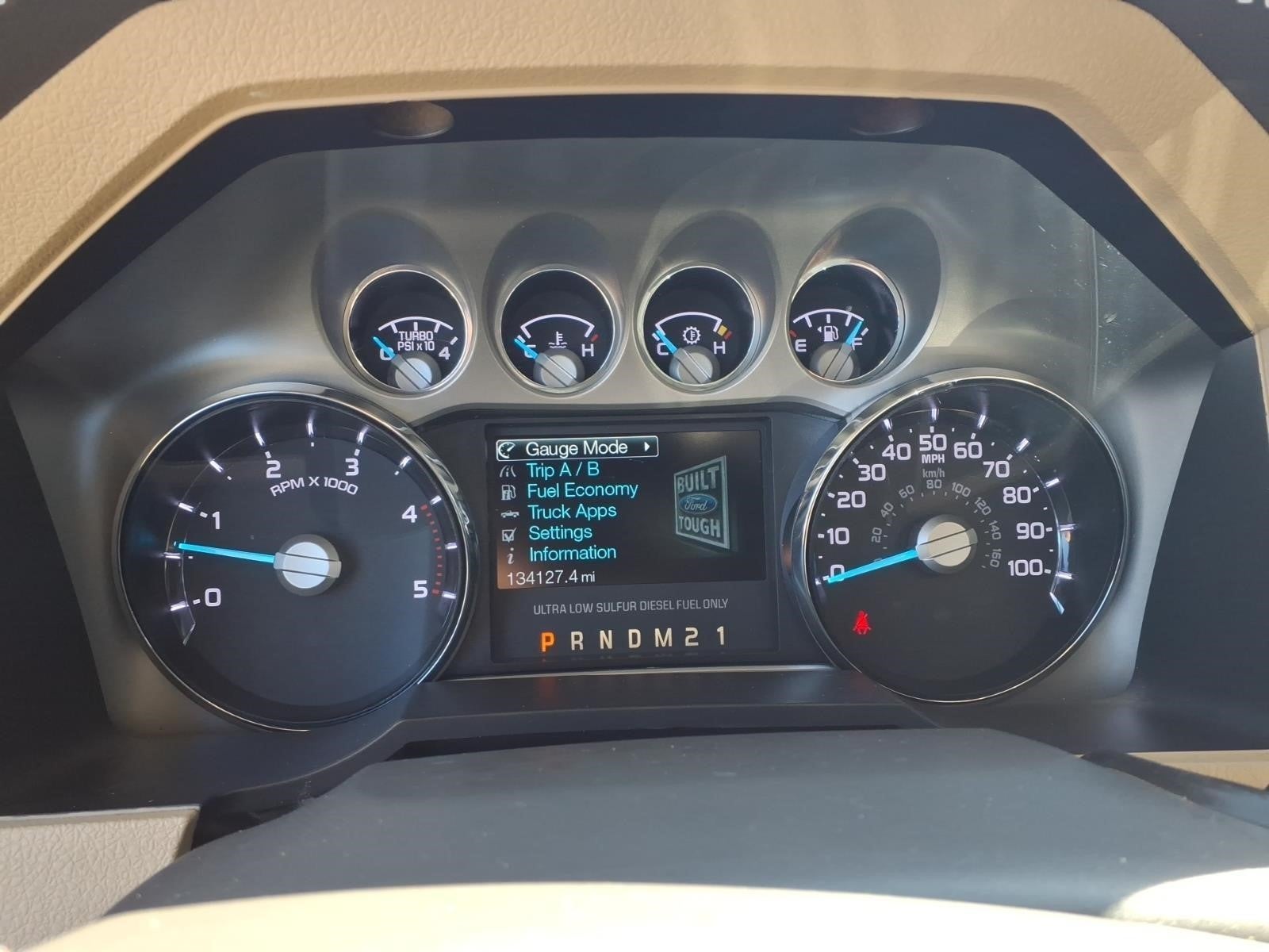2015 Ford Super Duty F-250 SRW Lariat