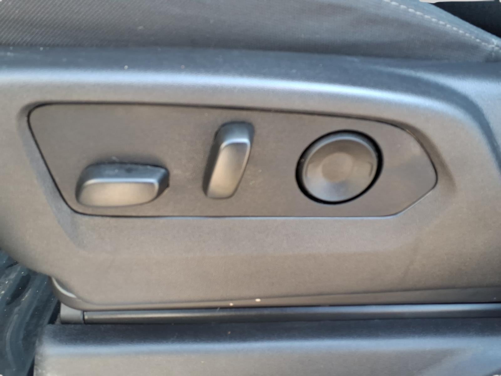 2025 Chevrolet Silverado 3500 HD LT DRW