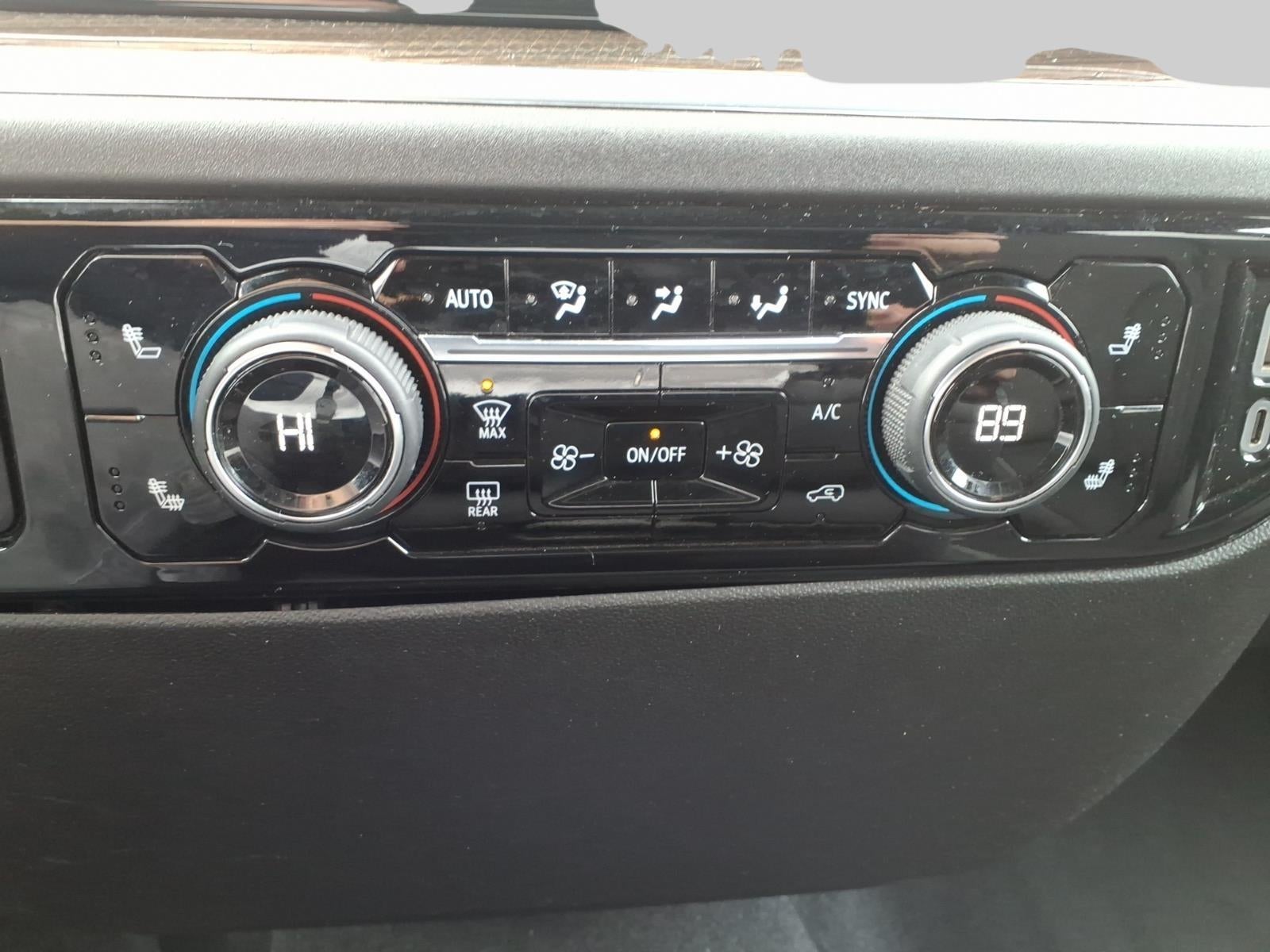 2025 Chevrolet Silverado 3500 HD LT DRW