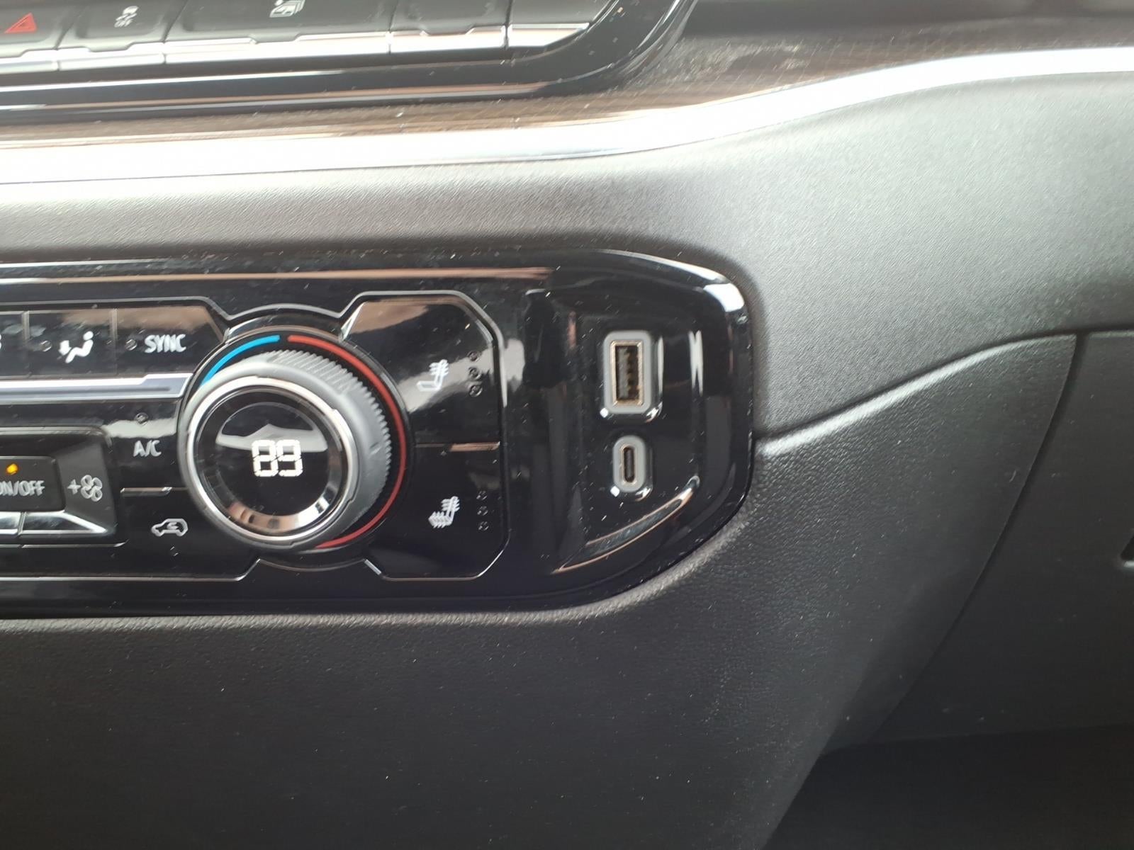 2025 Chevrolet Silverado 3500 HD LT DRW