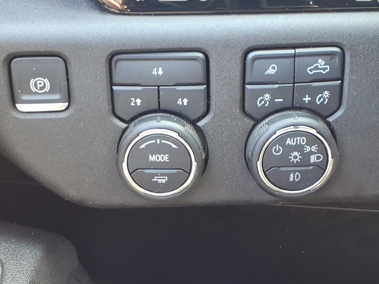 2025 Chevrolet Silverado 3500 HD LT DRW