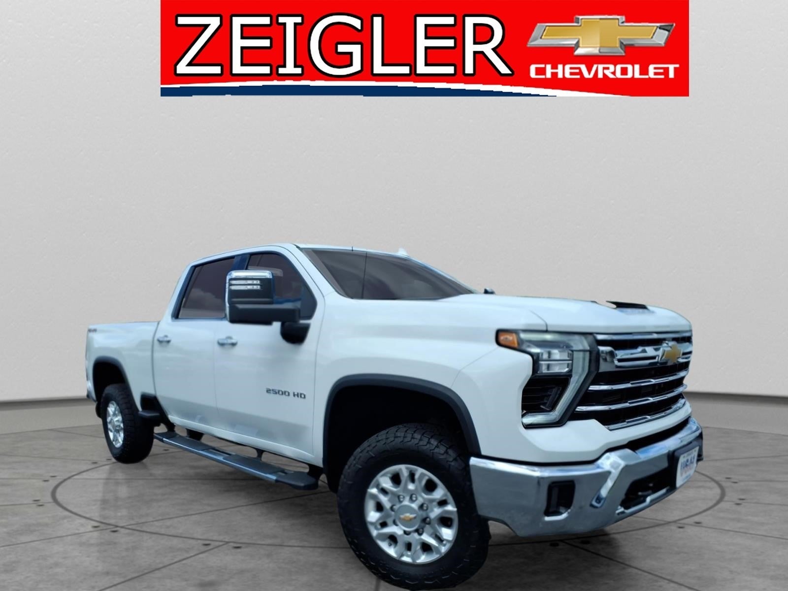 2024 Chevrolet Silverado HD LTZ 4WD Crew Cab Standard Box's photo
