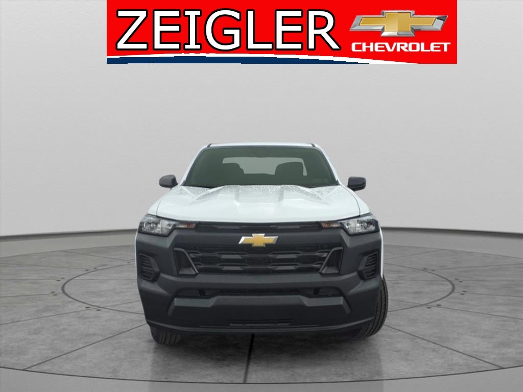 2025 Chevrolet Colorado WT/LT