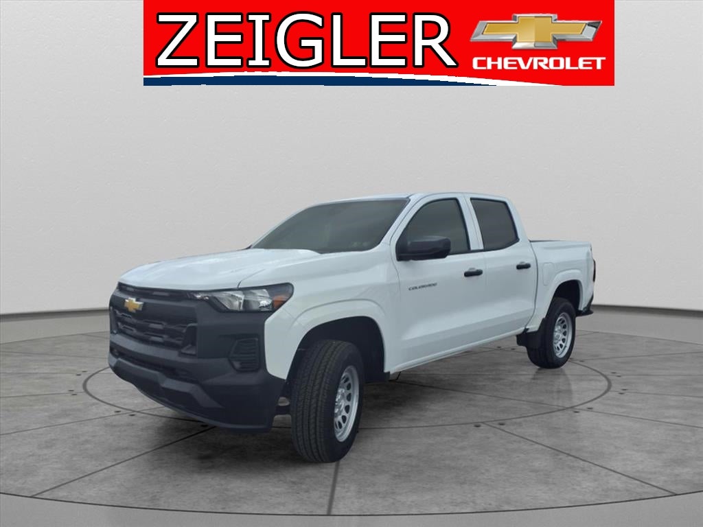 2025 Chevrolet Colorado WT/LT