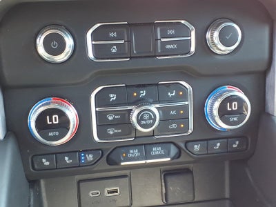 2024 GMC Yukon XL SLT