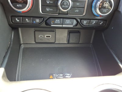 2024 GMC Yukon XL SLT