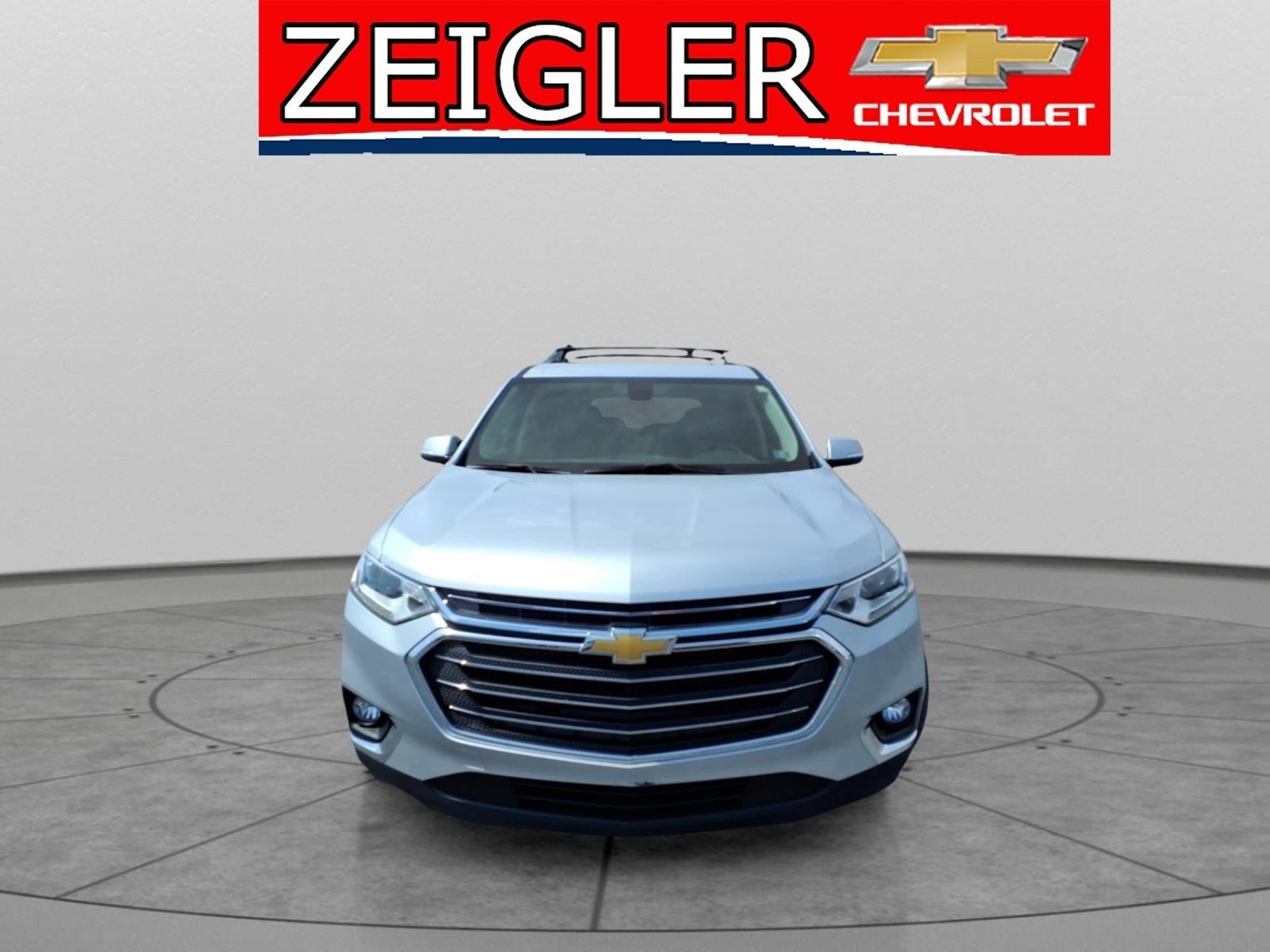 Used 2018 Chevrolet Traverse 3LT with VIN 1GNEVHKW7JJ162198 for sale in Claysburg, PA
