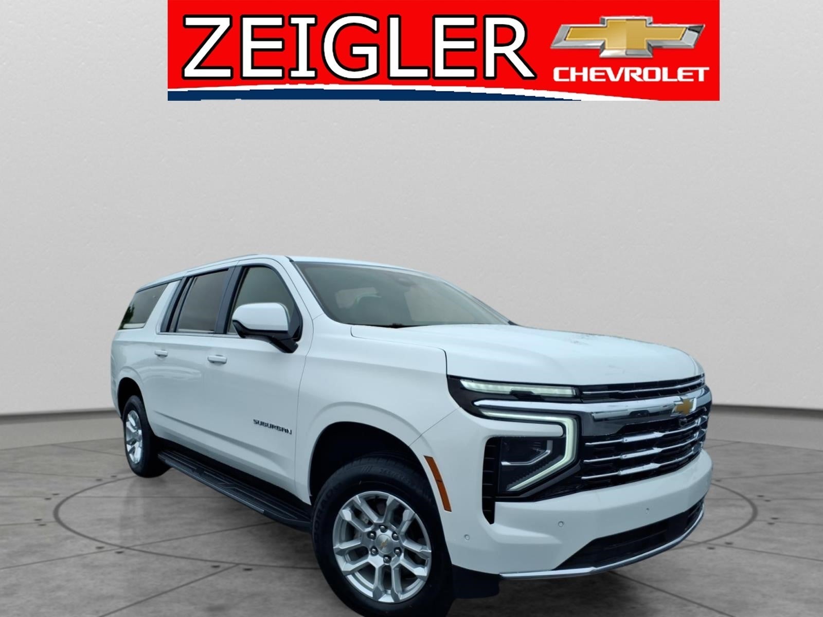 2025 Chevrolet Suburban LT