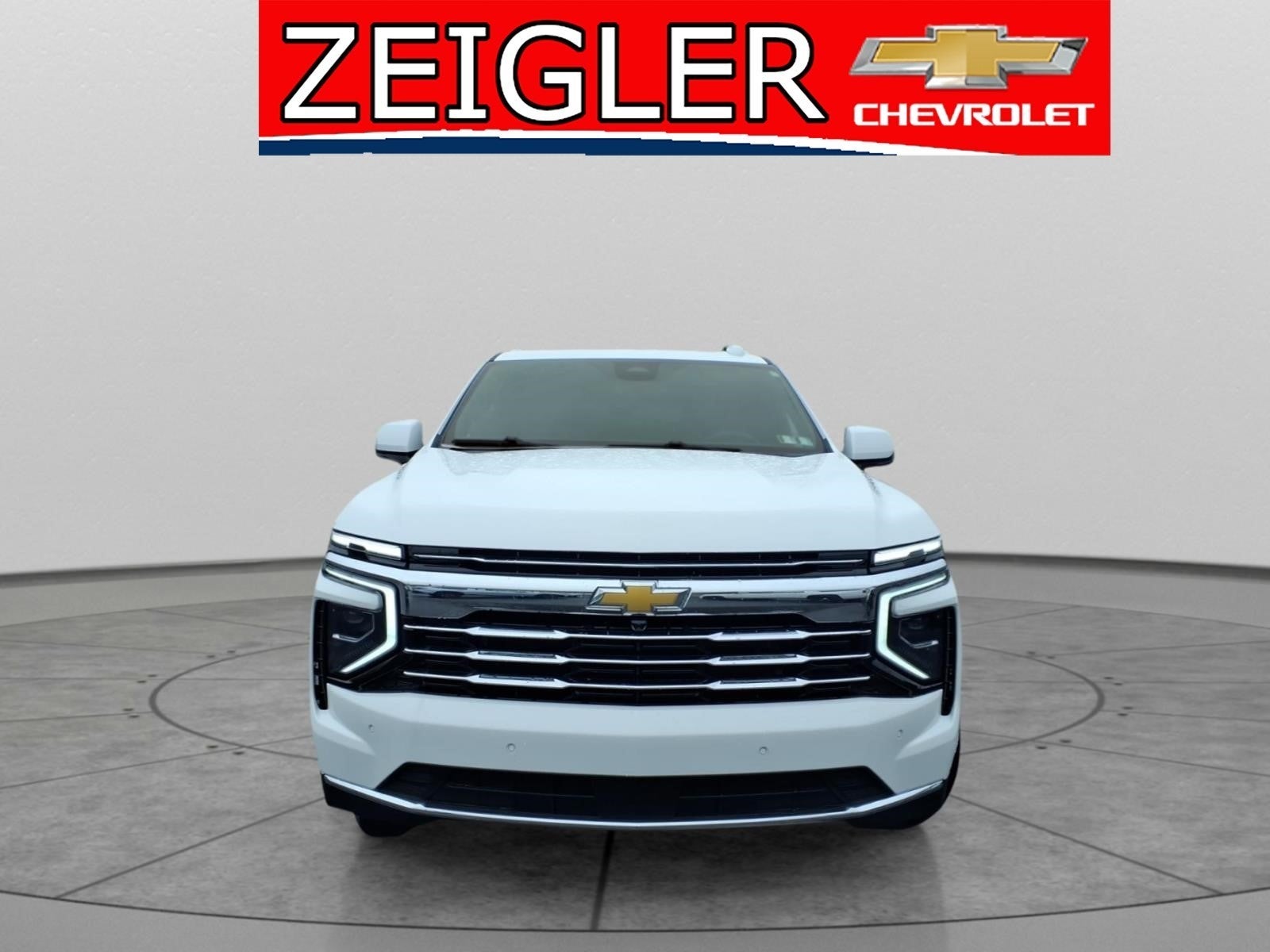 2025 Chevrolet Suburban LT