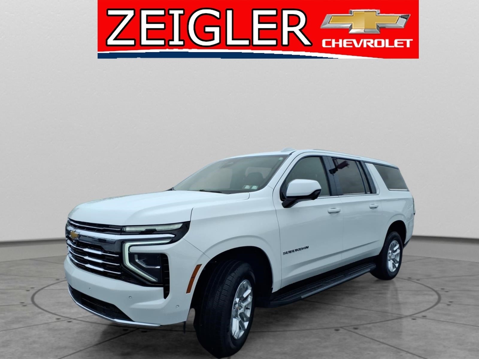 2025 Chevrolet Suburban LT