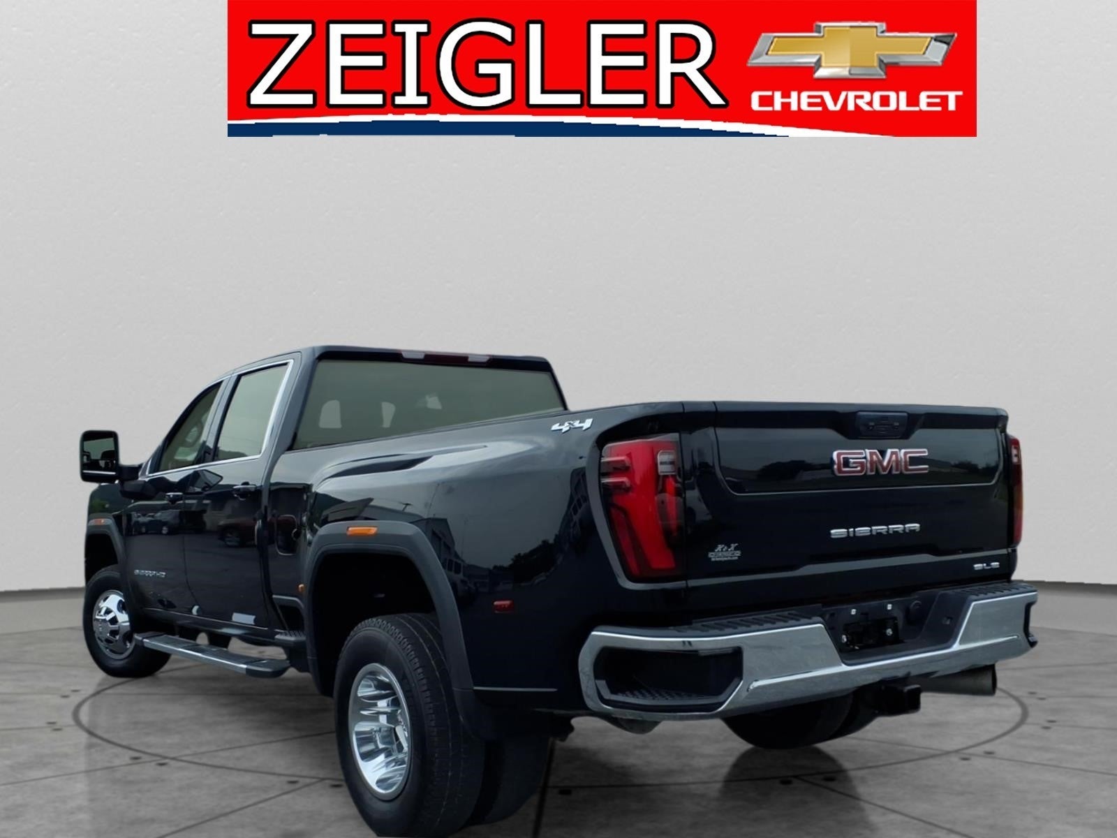 2024 GMC Sierra 3500 HD SLE DRW
