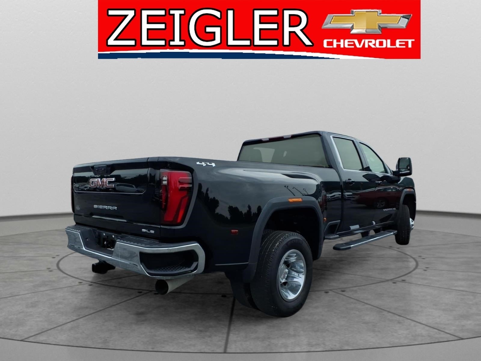 2024 GMC Sierra 3500 HD SLE DRW