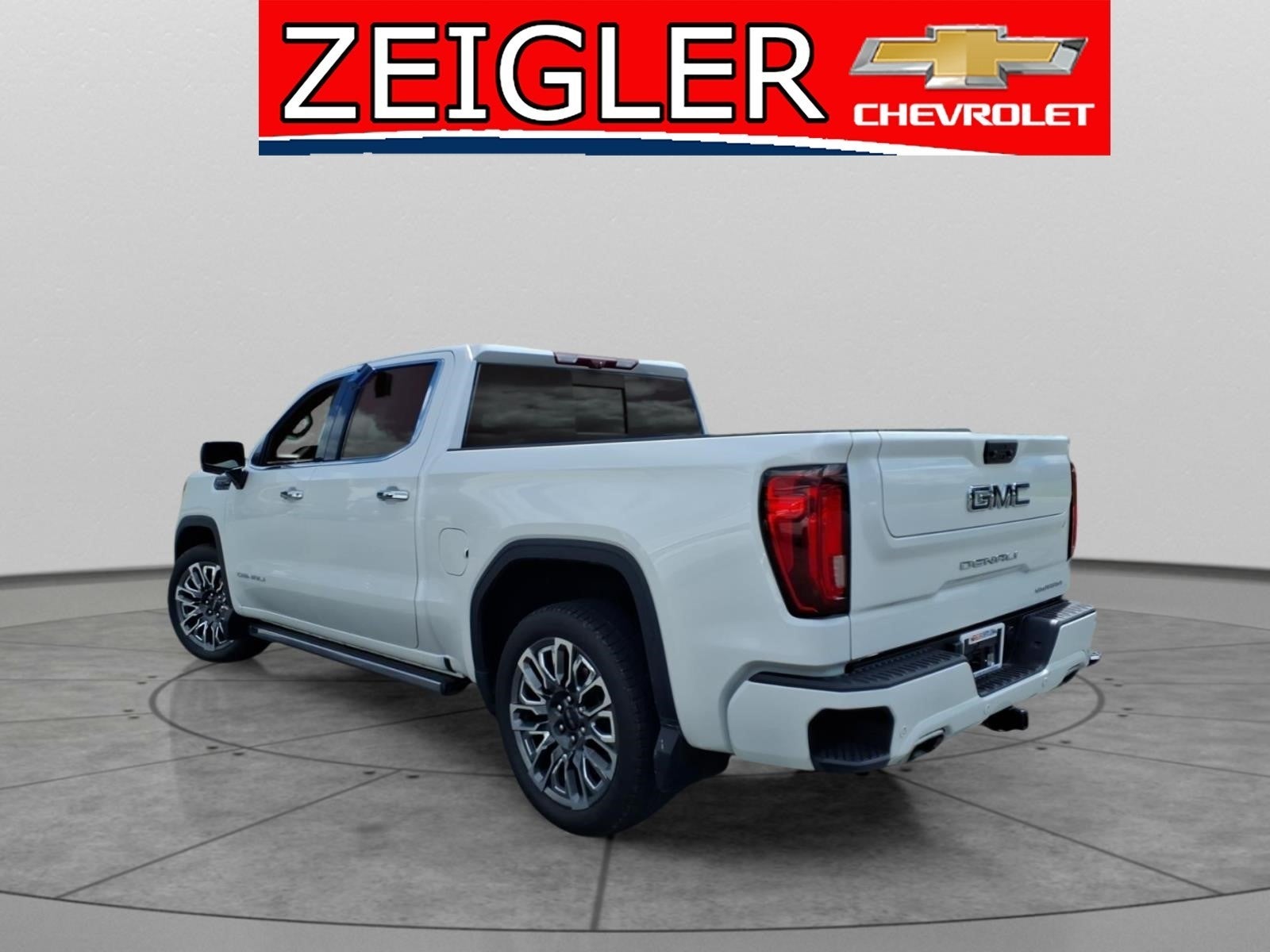 2023 GMC Sierra 1500 Denali Ultimate