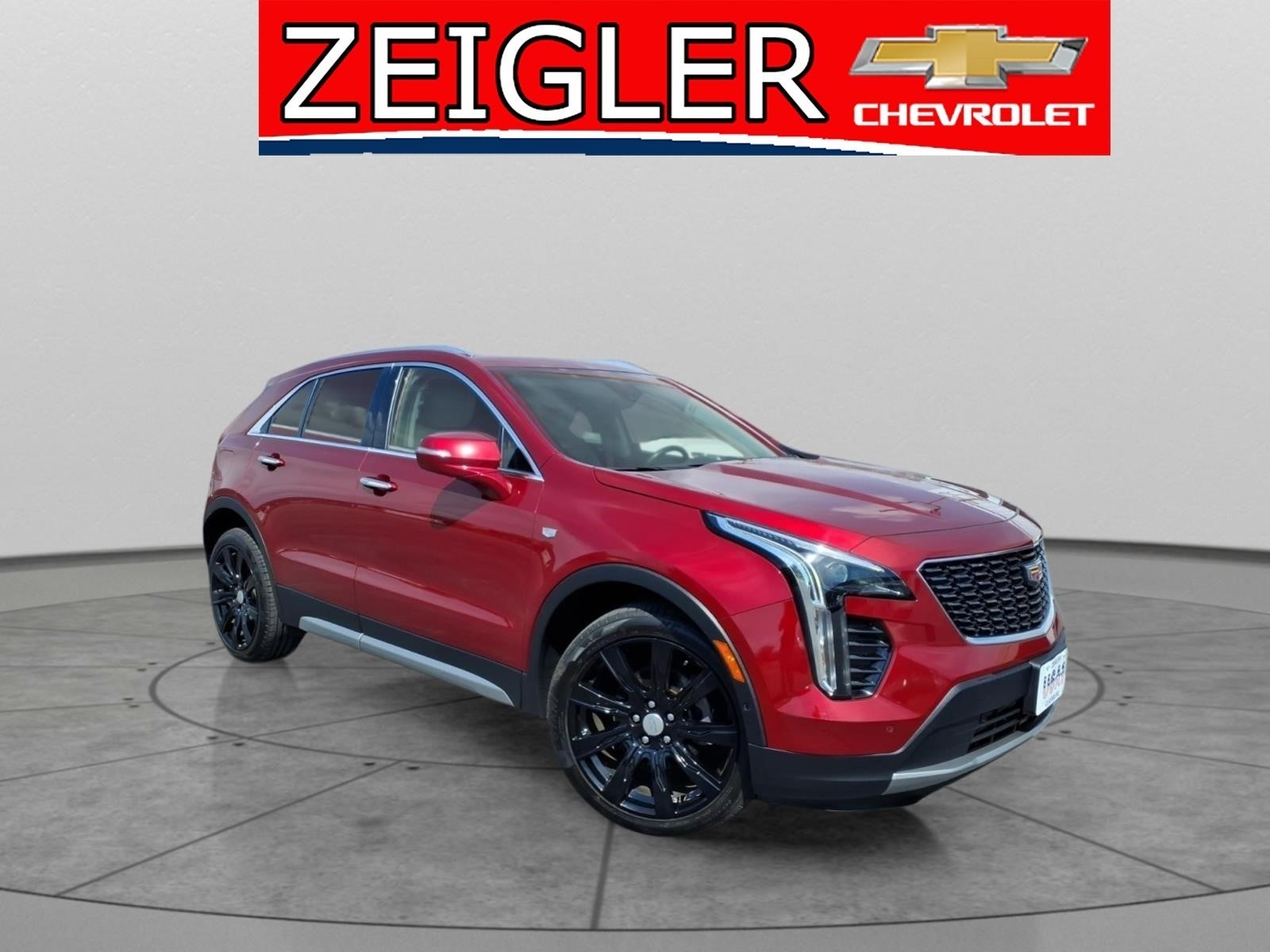 2019 Cadillac XT4 Premium Luxury