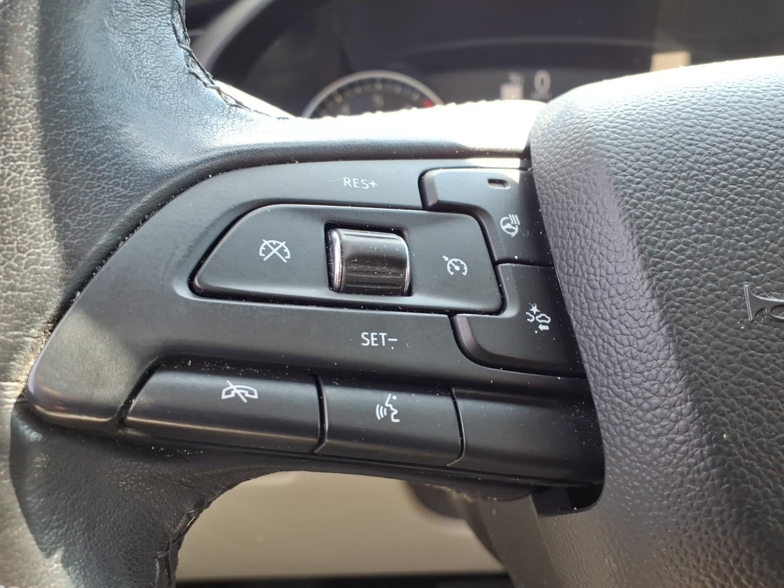 2019 Cadillac XT4 AWD Premium Luxury