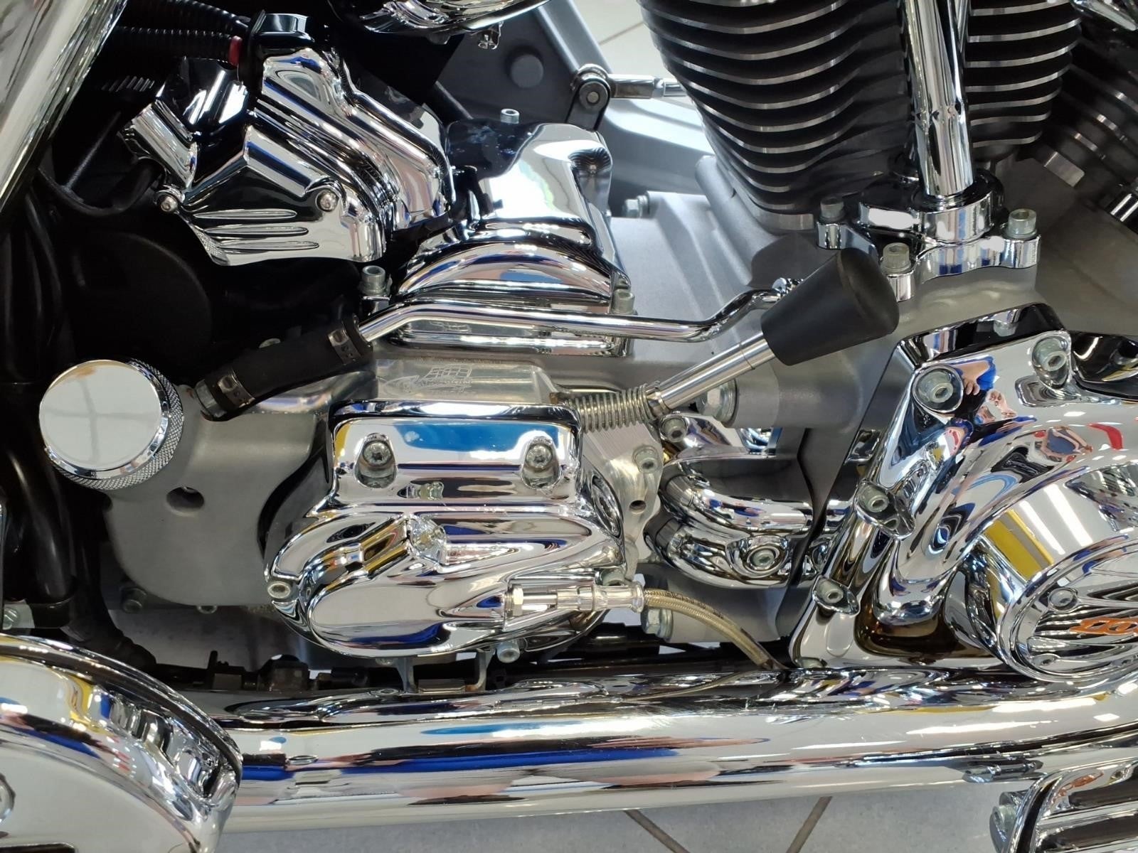 2005 HARLEY-DAVIDSON FLHTCSE2 Base