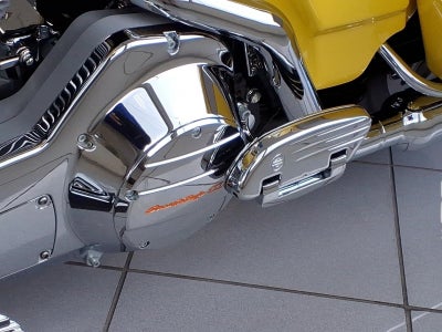 2005 HARLEY-DAVIDSON FLHTCSE2 Base