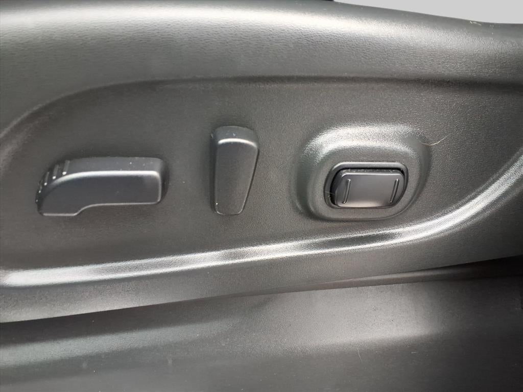 2019 Nissan Titan SV