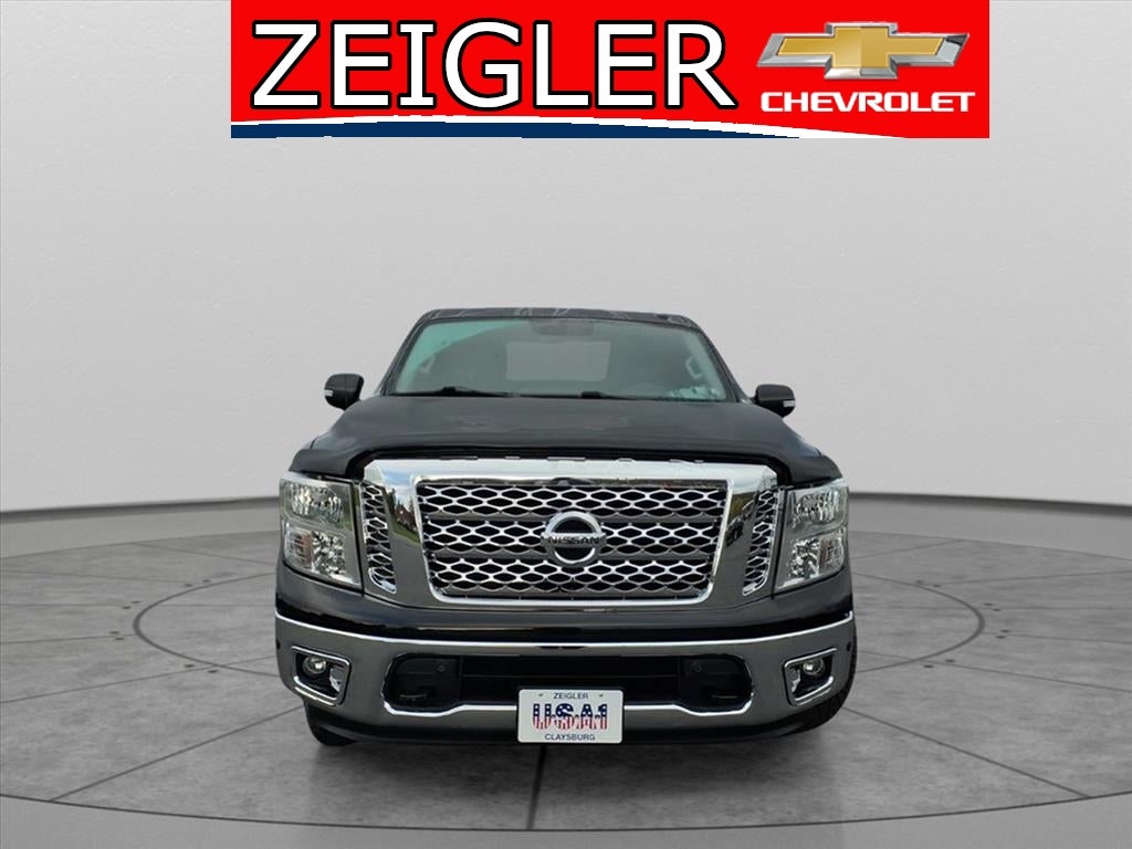 2019 Nissan Titan SV