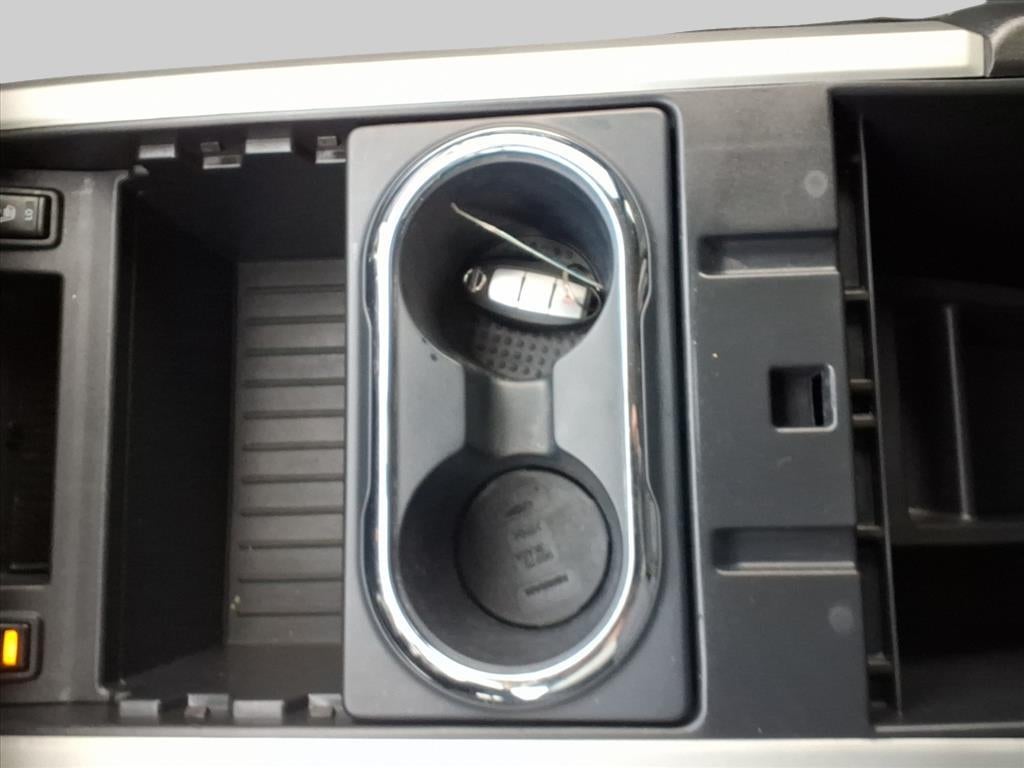 2019 Nissan Titan SV