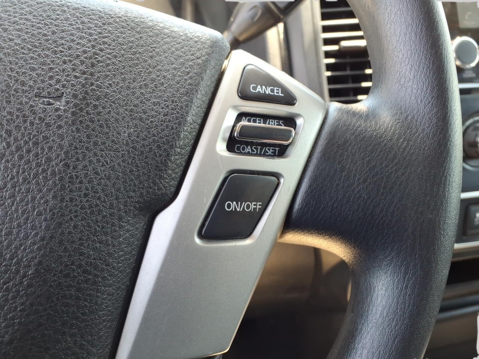 2022 Nissan Titan S