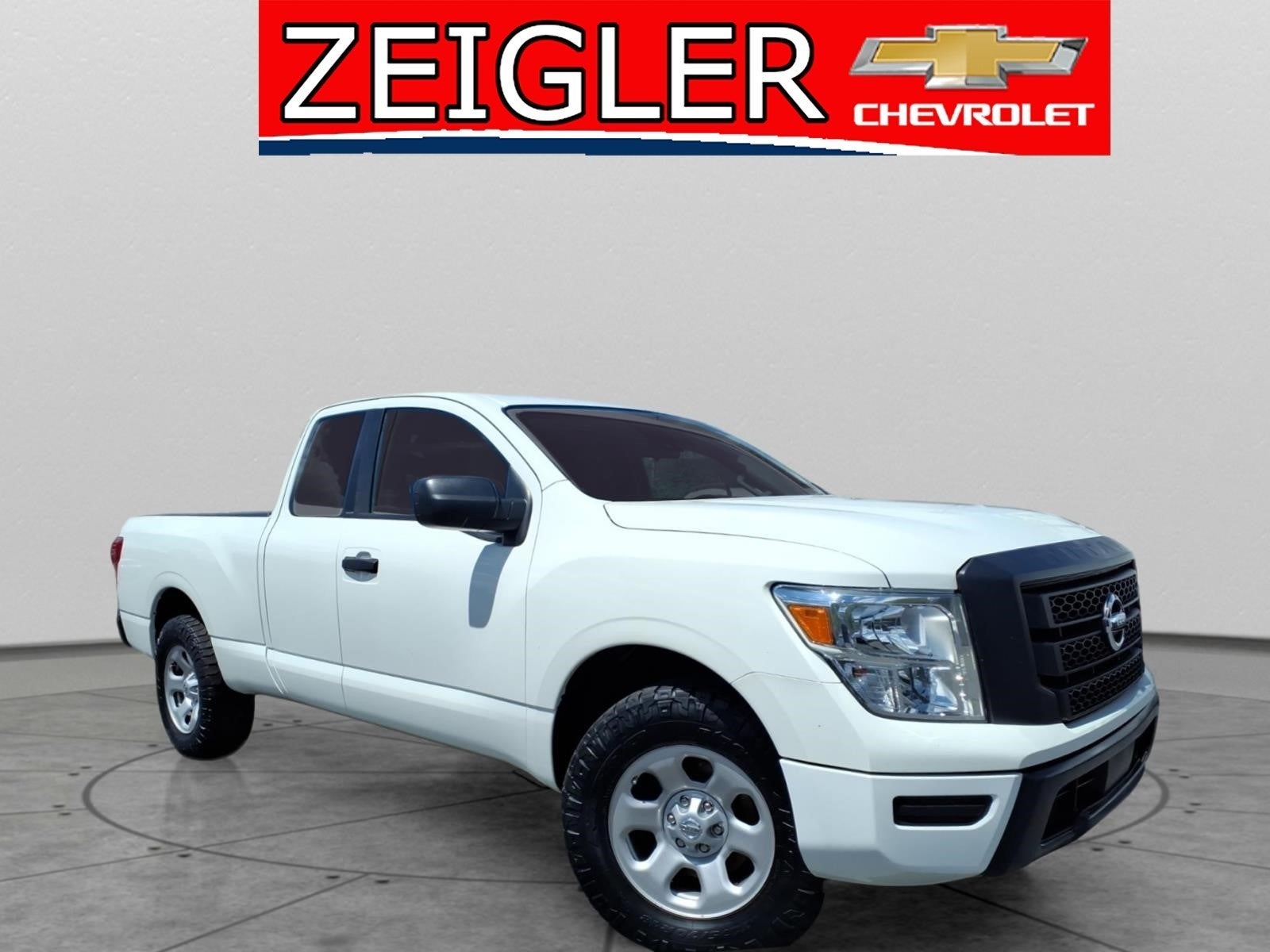 2022 Nissan Titan S