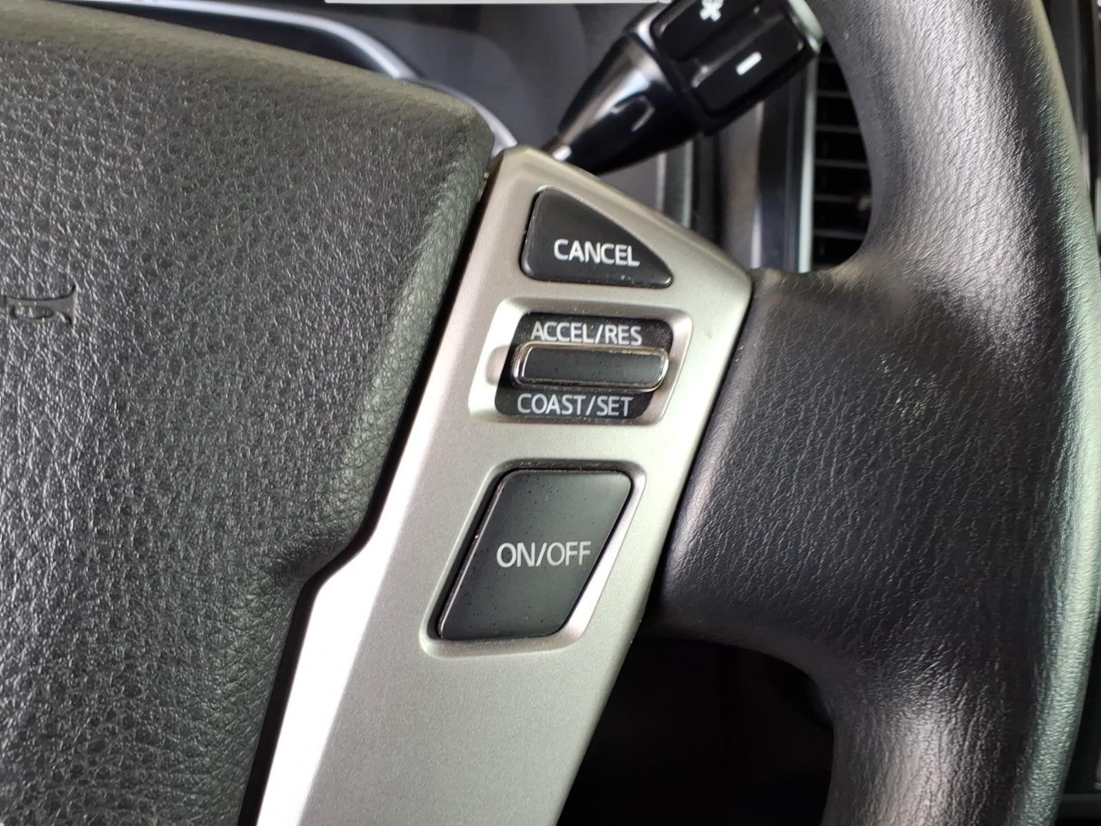 2022 Nissan Titan S