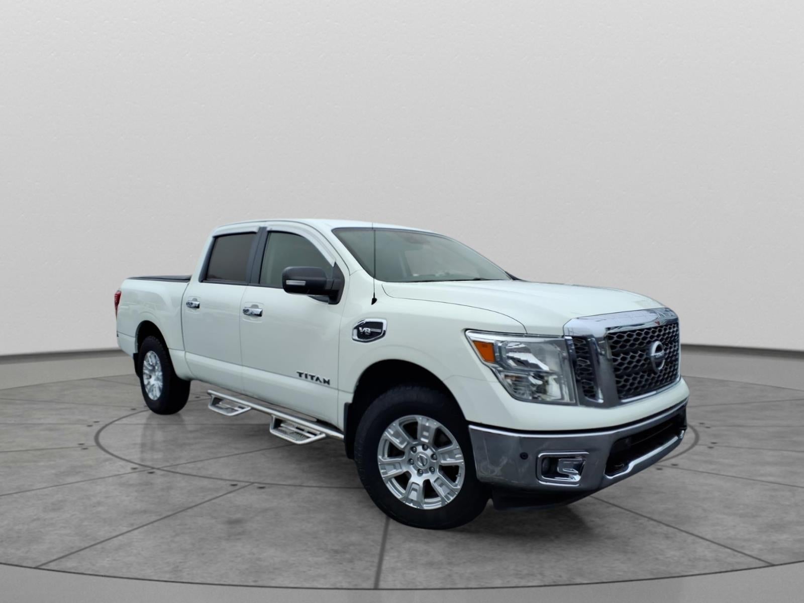 2017 Nissan Titan SV