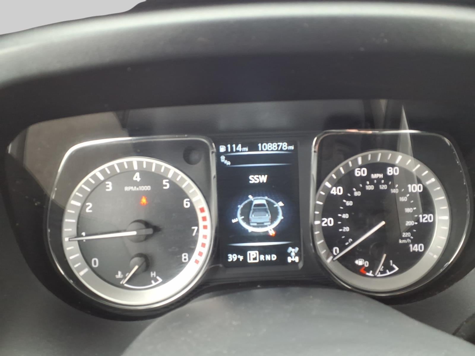 2017 Nissan Titan SV