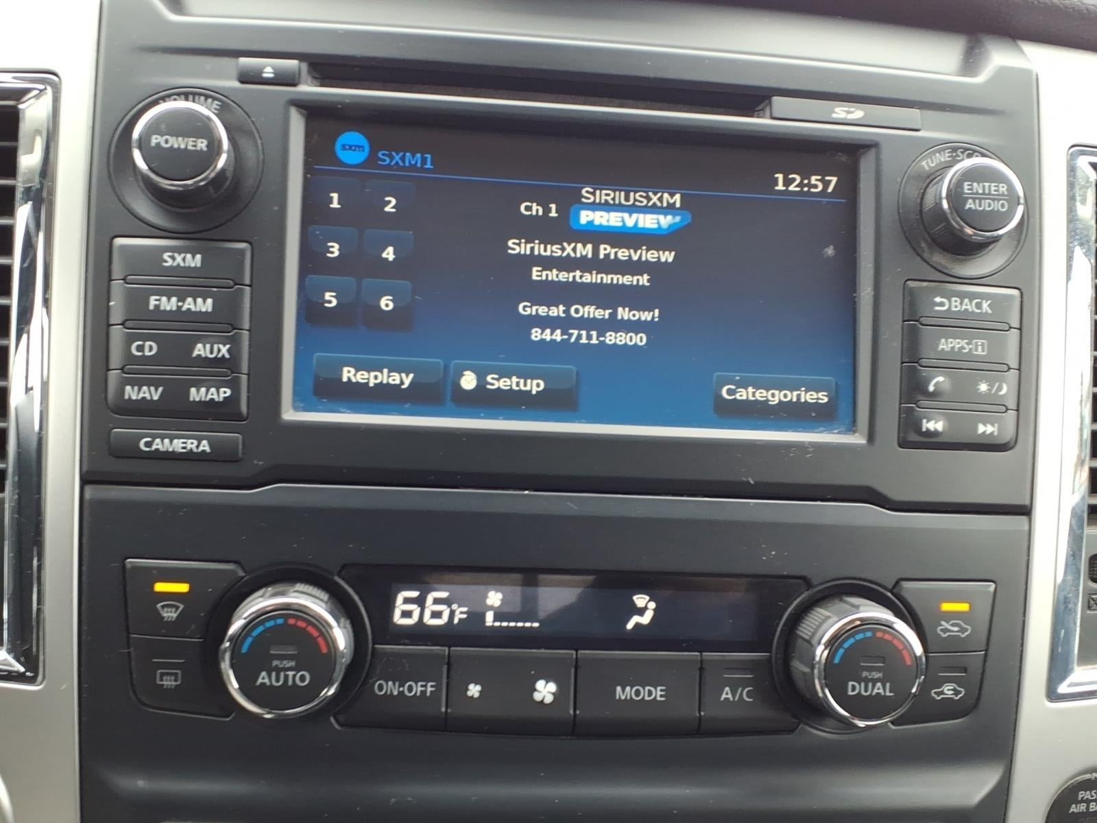 2017 Nissan Titan SV