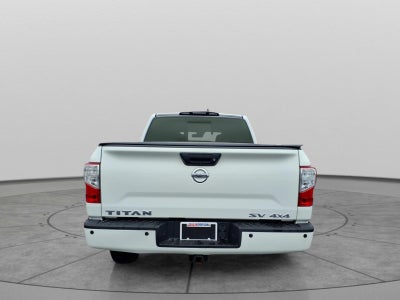 2017 Nissan Titan SV