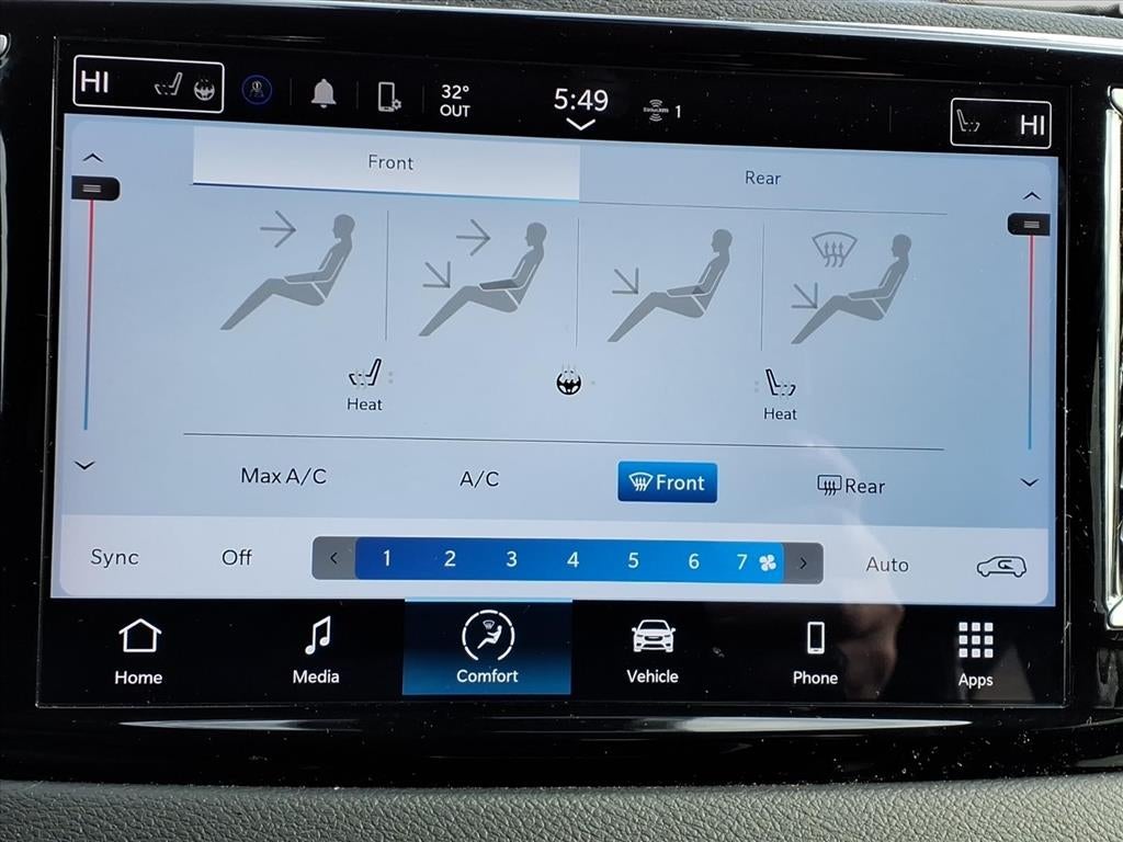 2024 Chrysler Pacifica Touring L