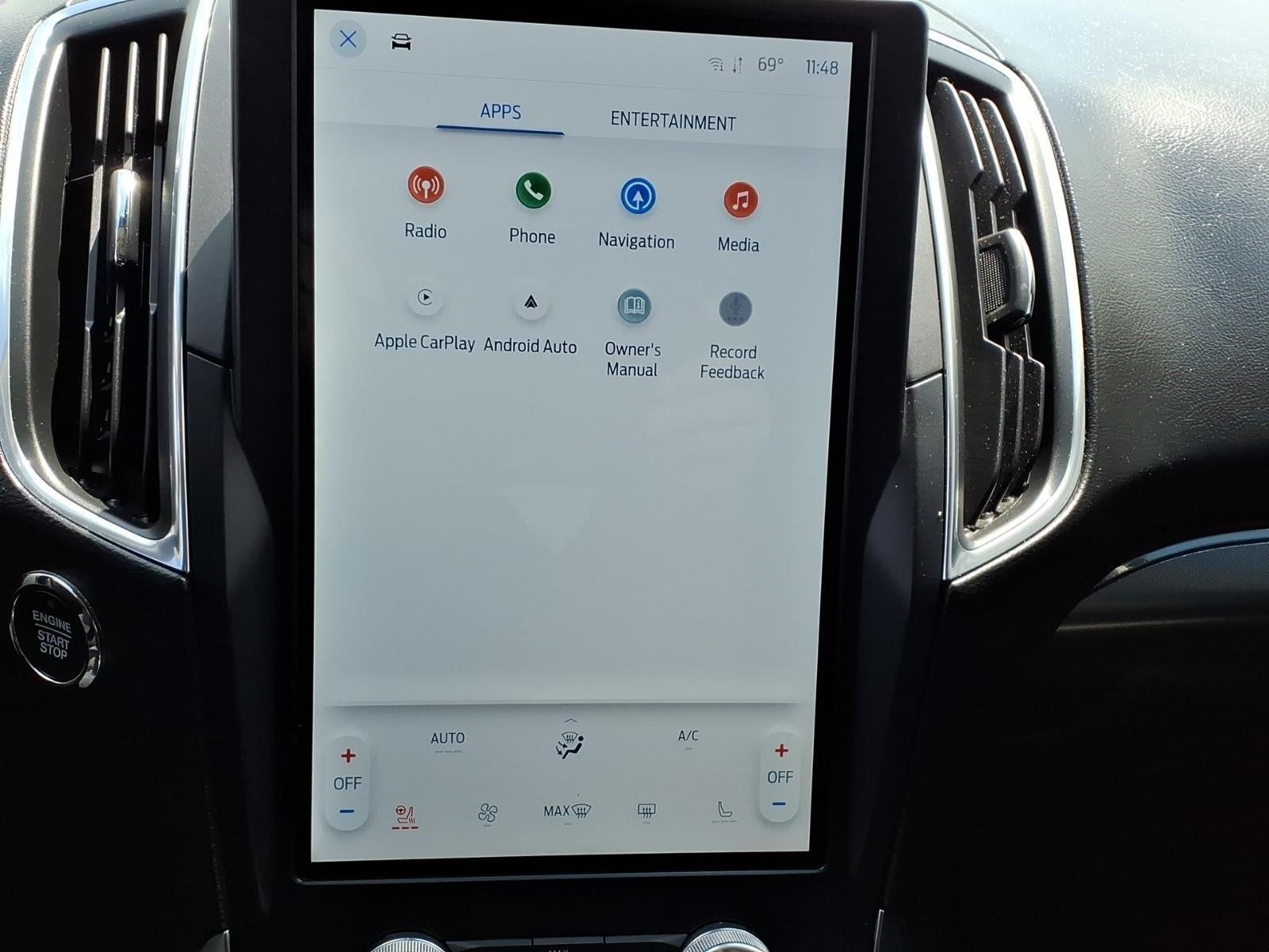2022 Ford Edge Titanium