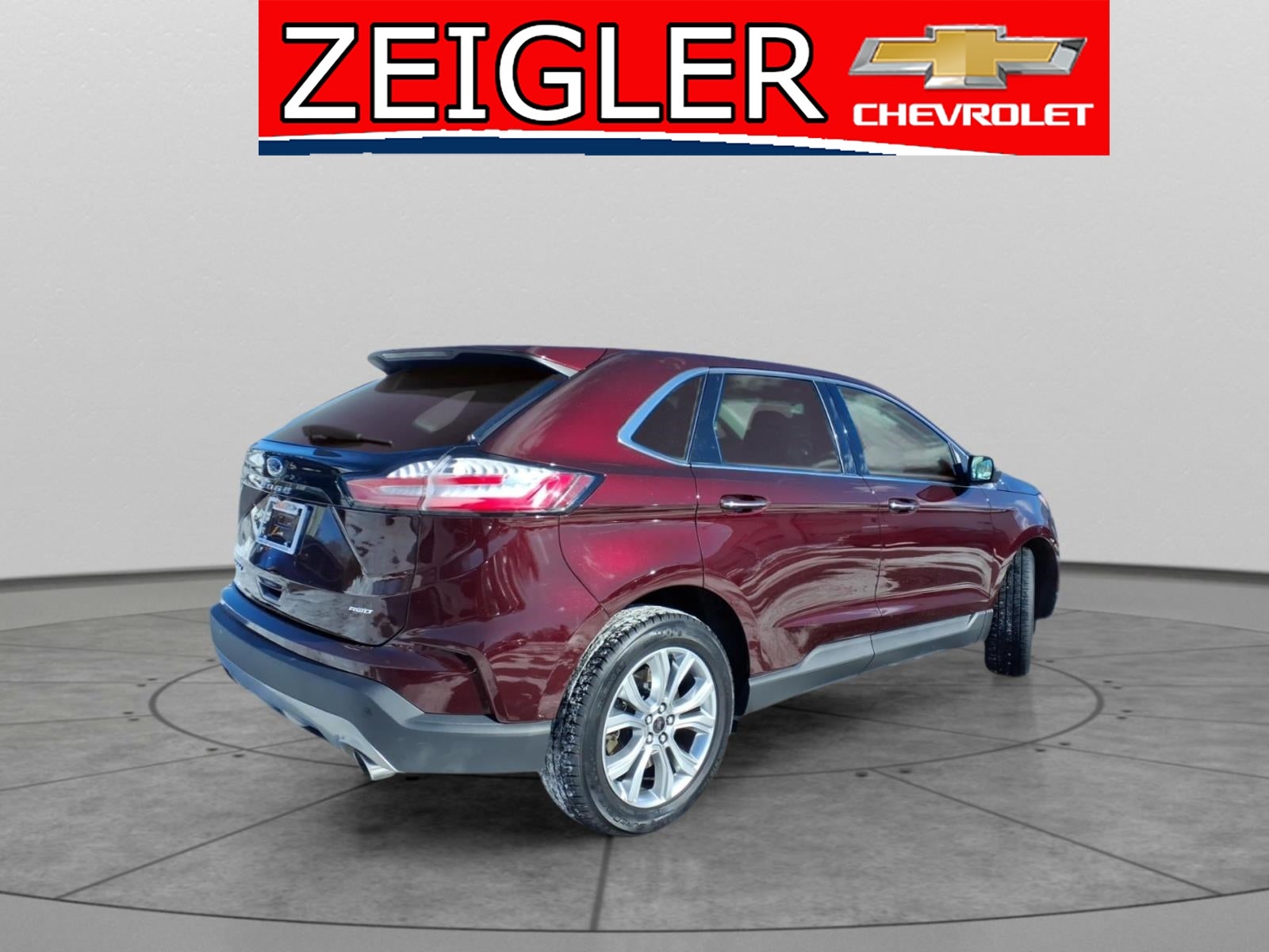 2024 Ford Edge Titanium