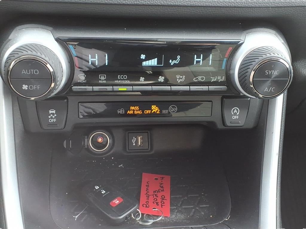 2023 Toyota RAV4 XLE