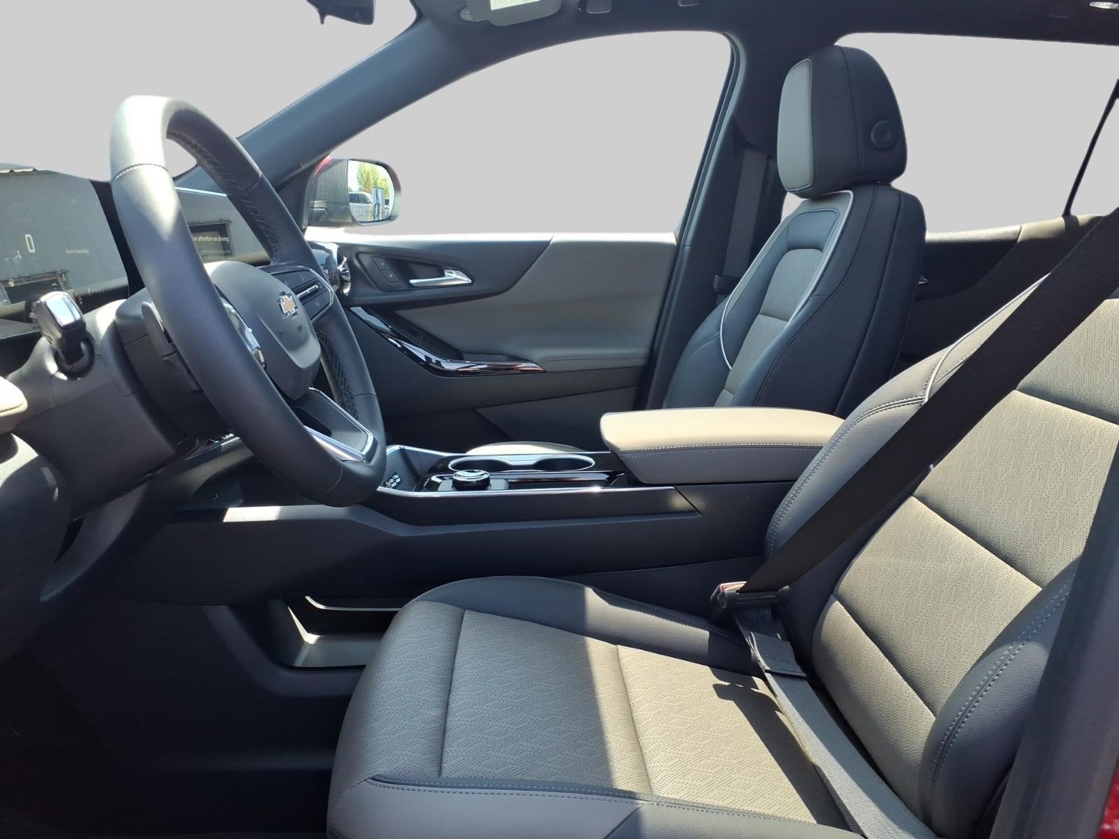 2026 Chevrolet Equinox LT - Photo 12
