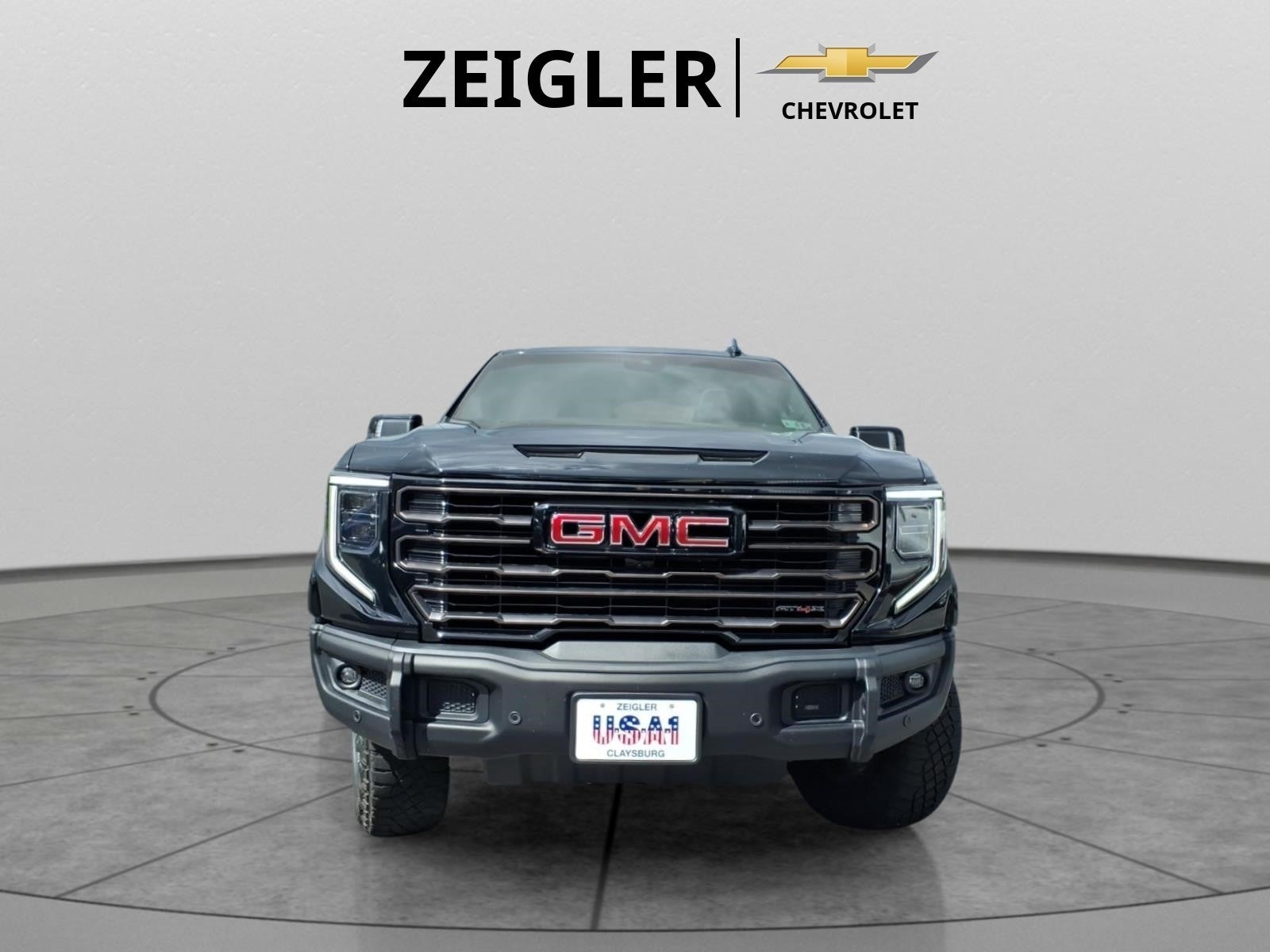 2024 GMC Sierra 1500 AT4X