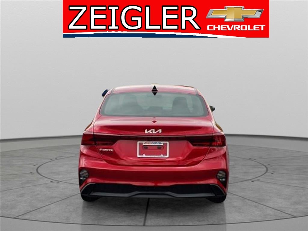 2023 Kia Forte LXS