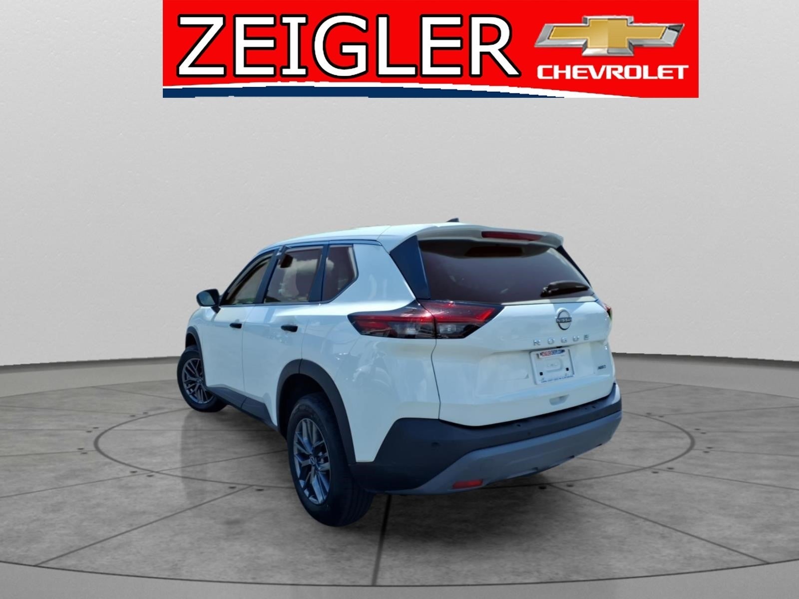 2023 Nissan Rogue S