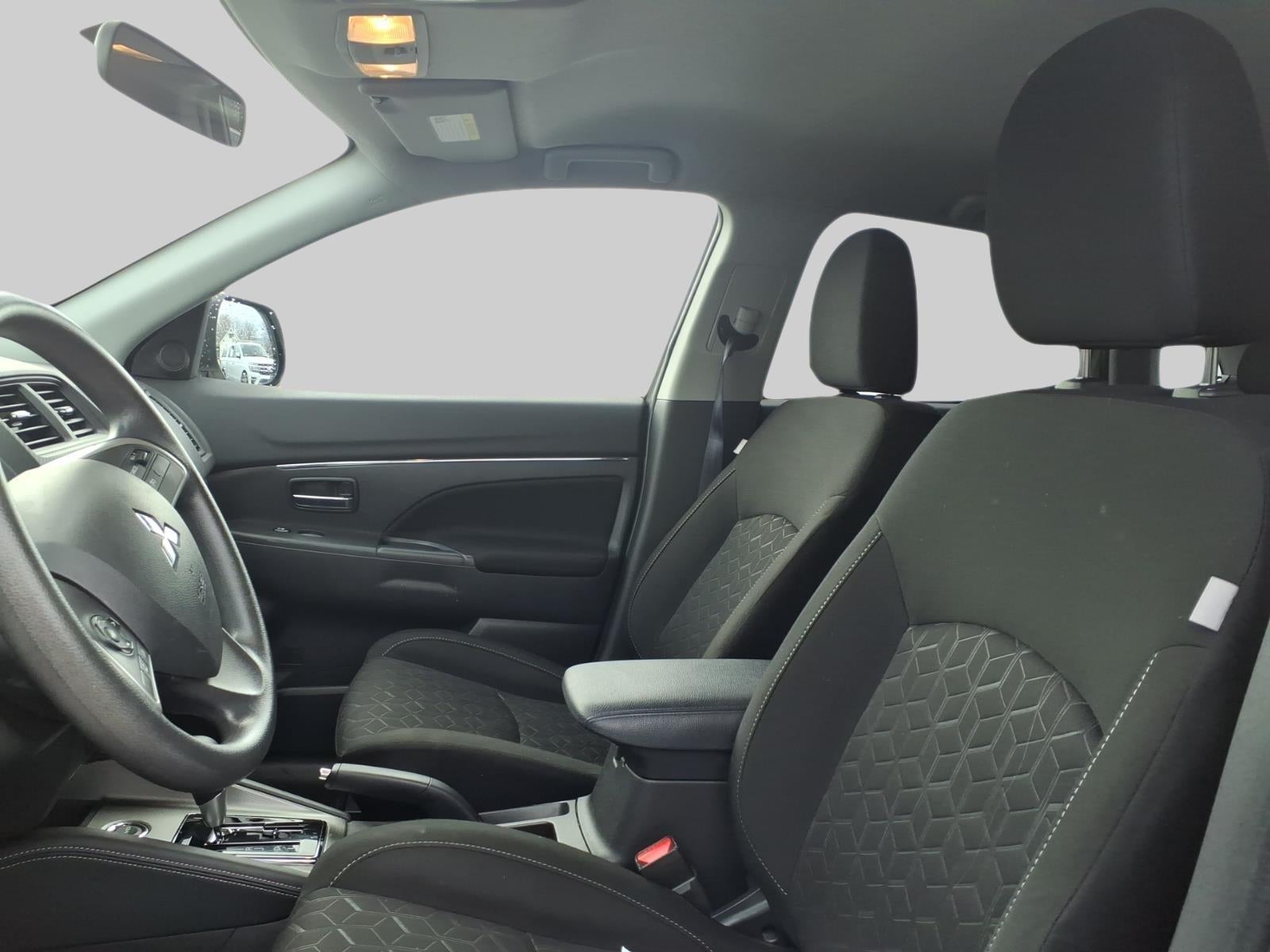 2020 Mitsubishi Outlander Sport ES 2.0