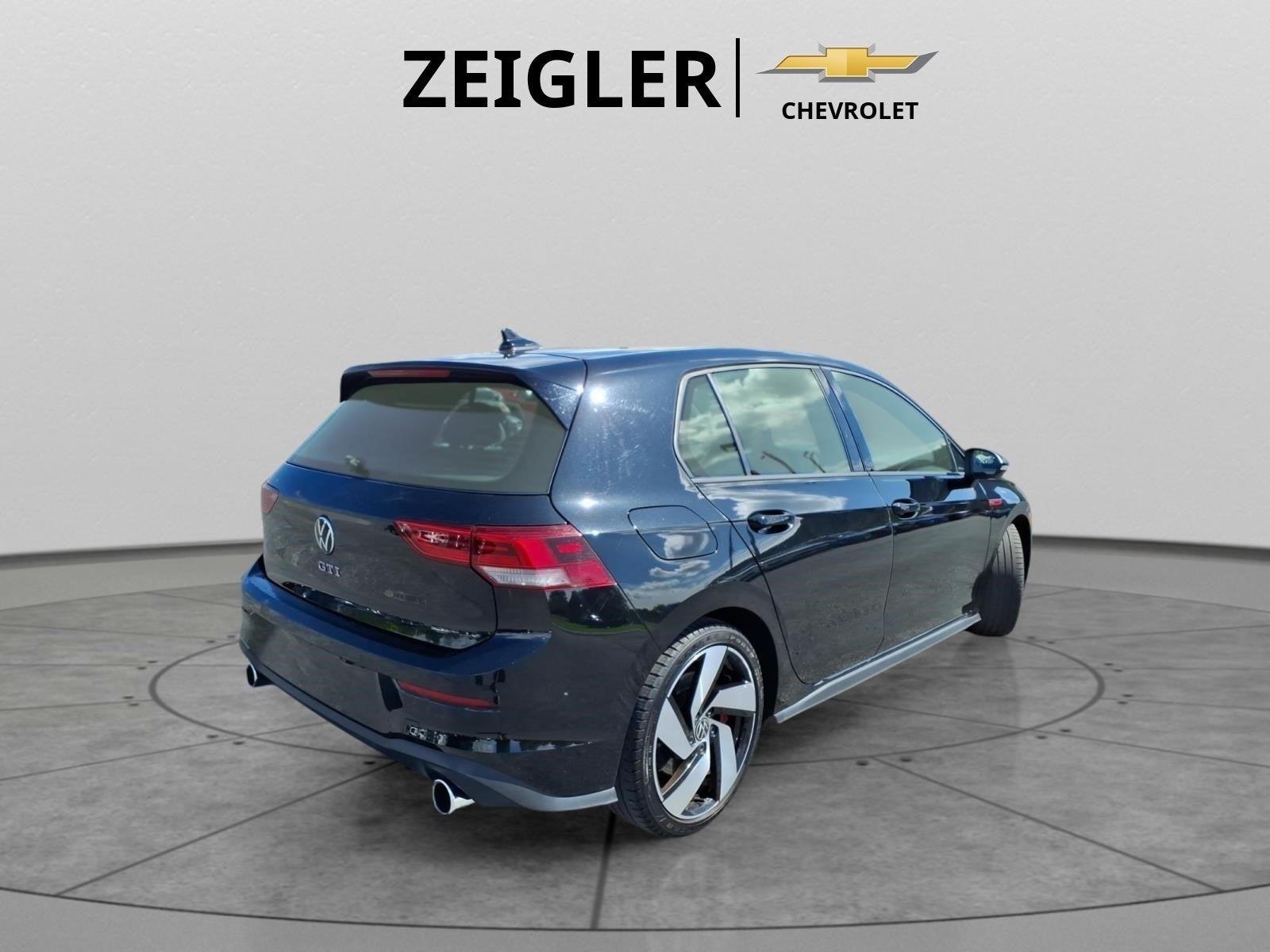2024 Volkswagen Golf GTI S